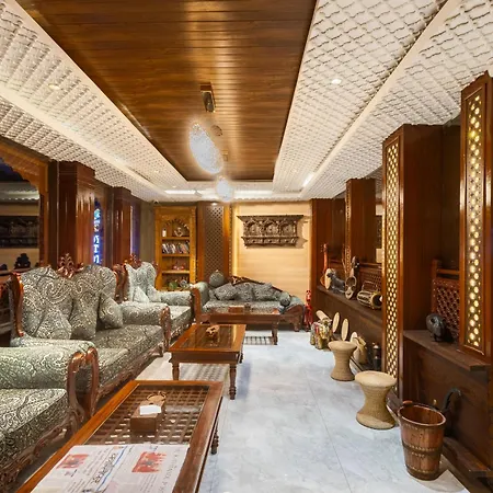 Royal Boutique Hotel